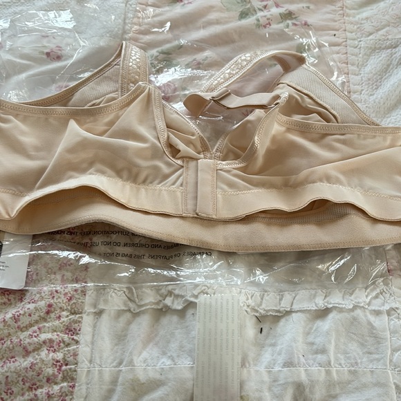 Bra - Picture 3 of 4